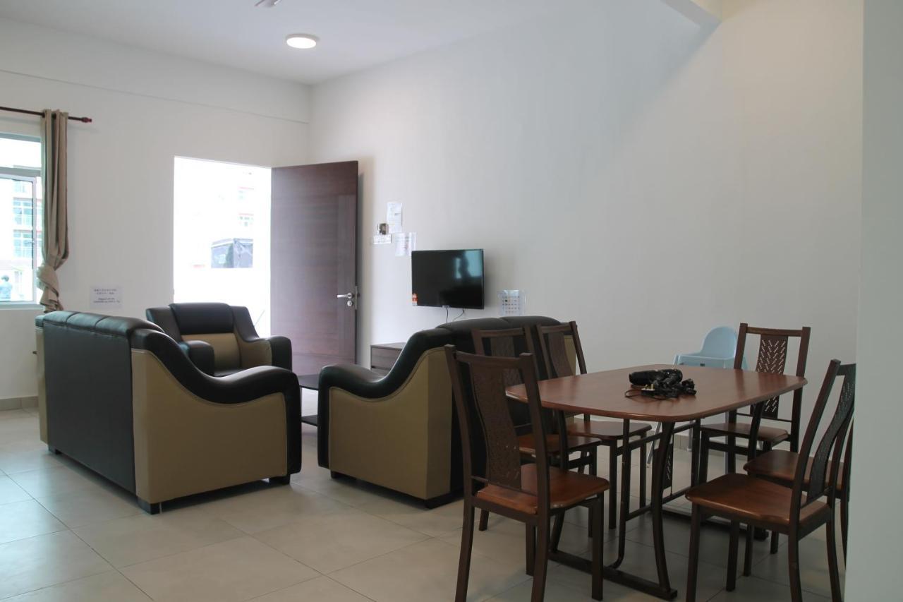 브린창 Bricks Terrace House 4R 3Br 빌라 외부 사진